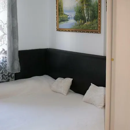 Homestay Complex 